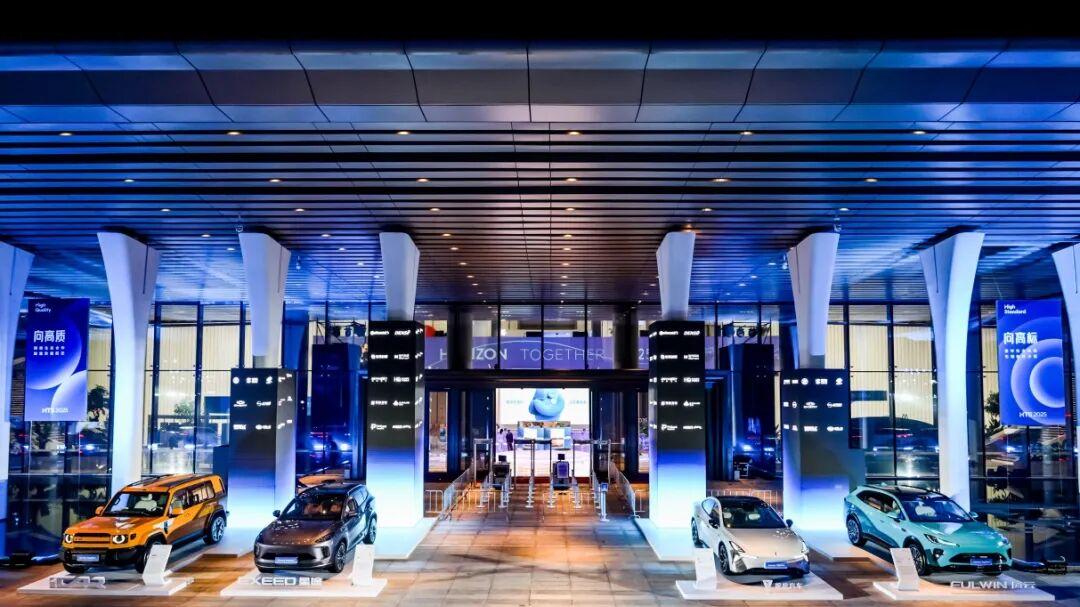 地平线盯上十万级车型“智驾蛋糕”， 城区辅助驾驶放下身段