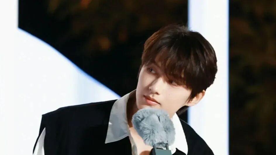 男生冬季质感穿搭指南：用精简搭配，穿出无声的高级感