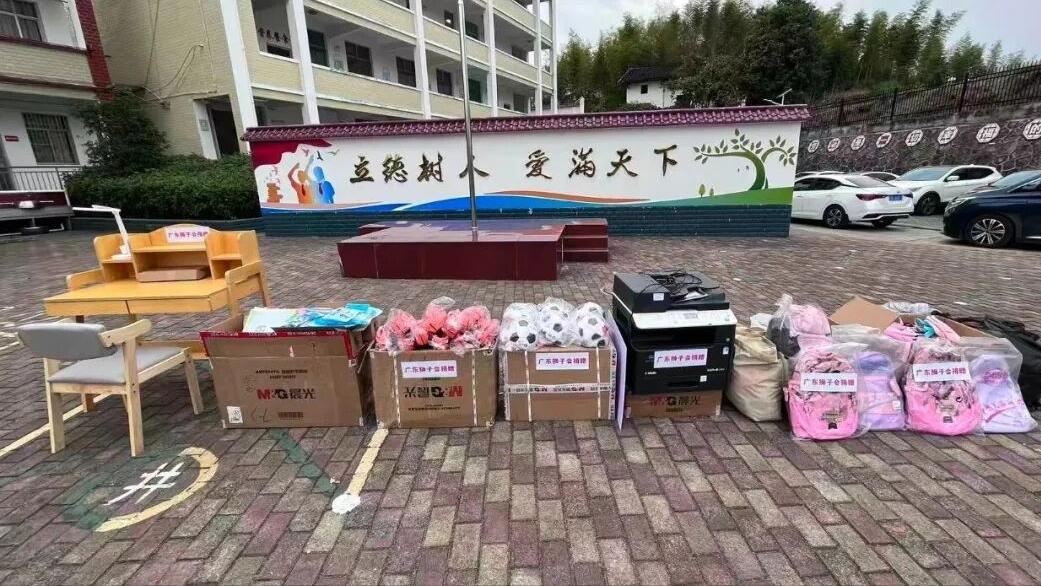 “爱心护航，助梦成长”——广东狮子会连续八年情暖冈面校园