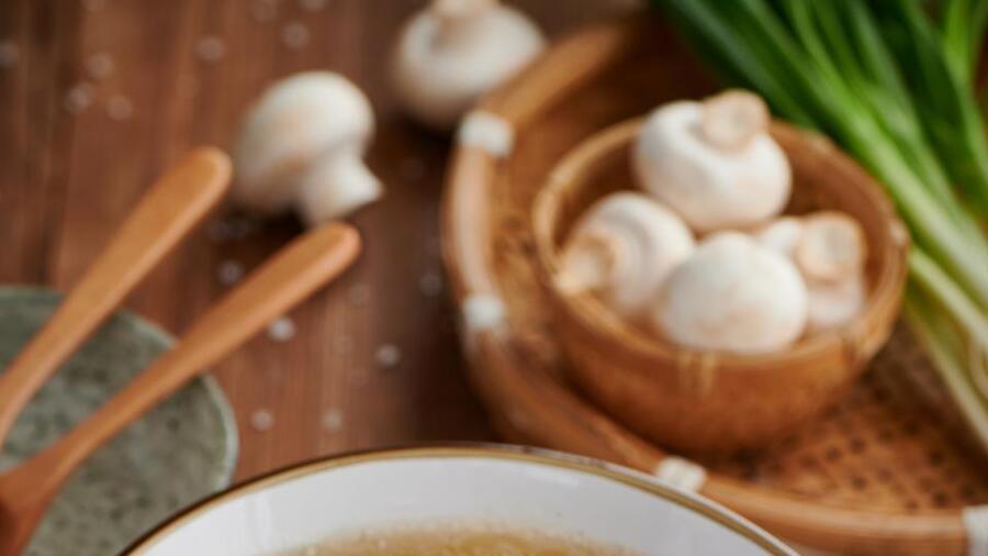 孤独根号三的口蘑冬瓜汤手记