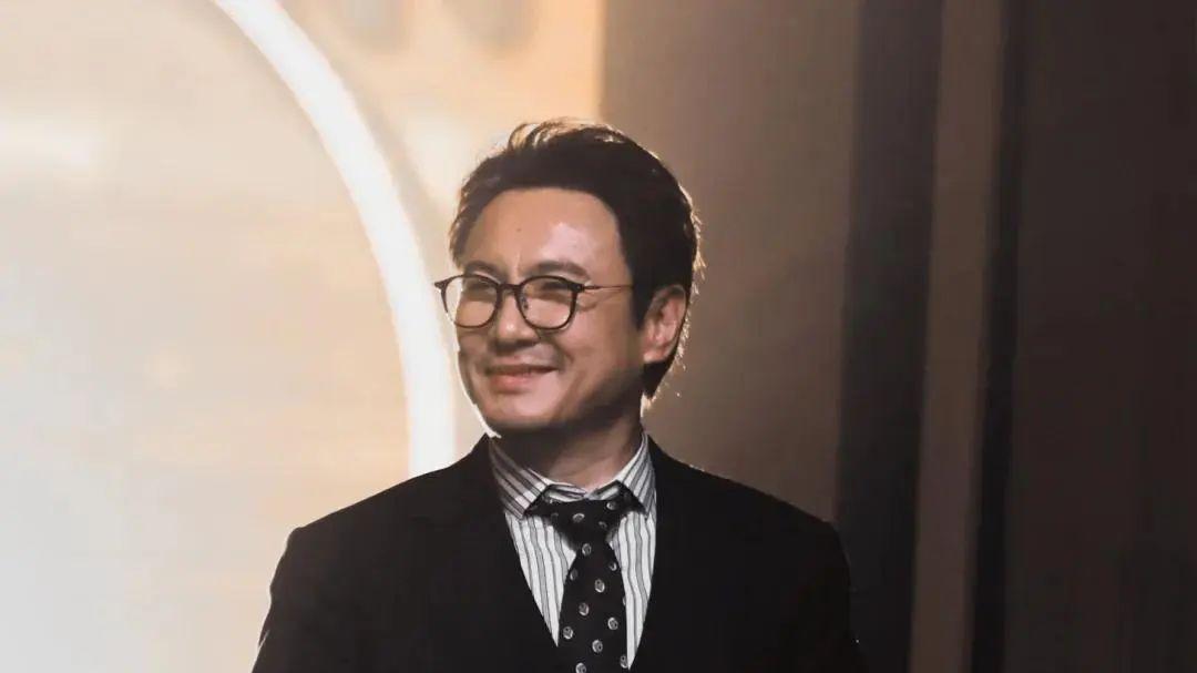 华表奖这一夜，人情世故，江湖地位，在沈腾身上体现的淋漓尽致
