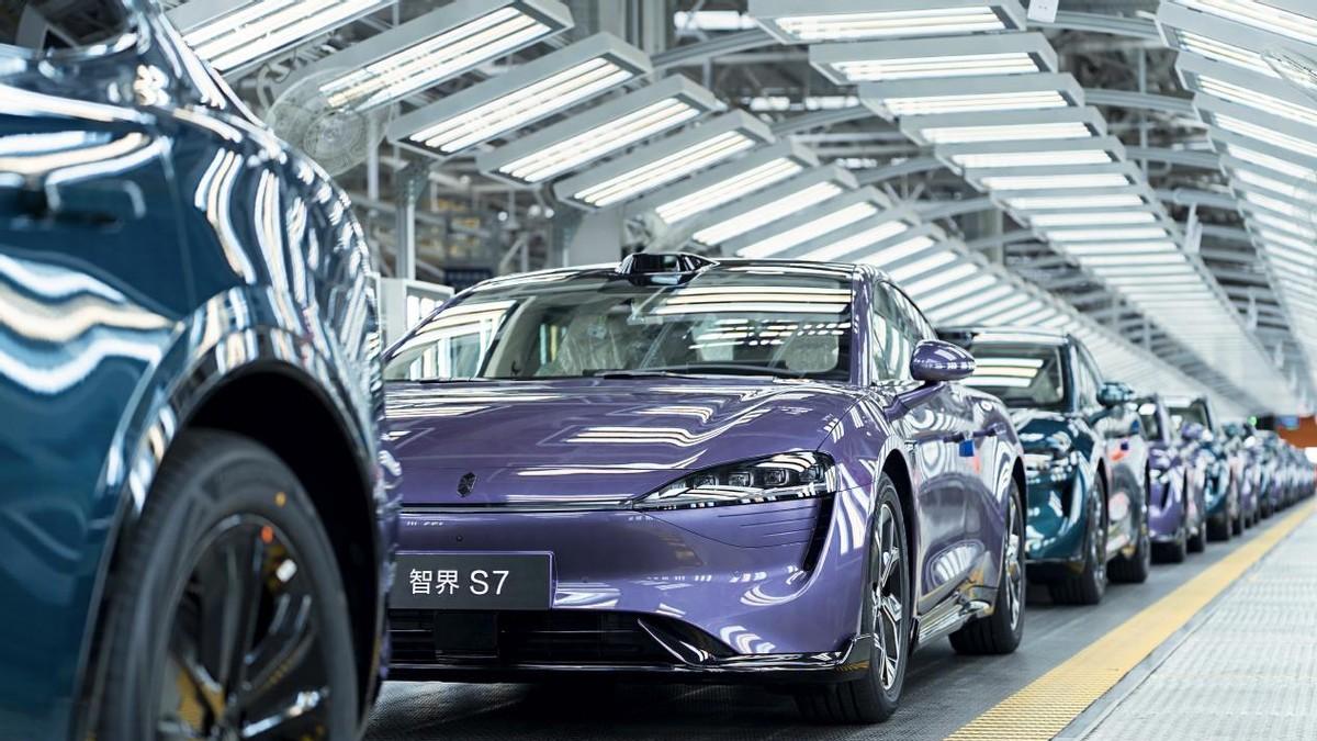 智界全系OTA将迎重磅升级，老车主享受“常用常新”体验