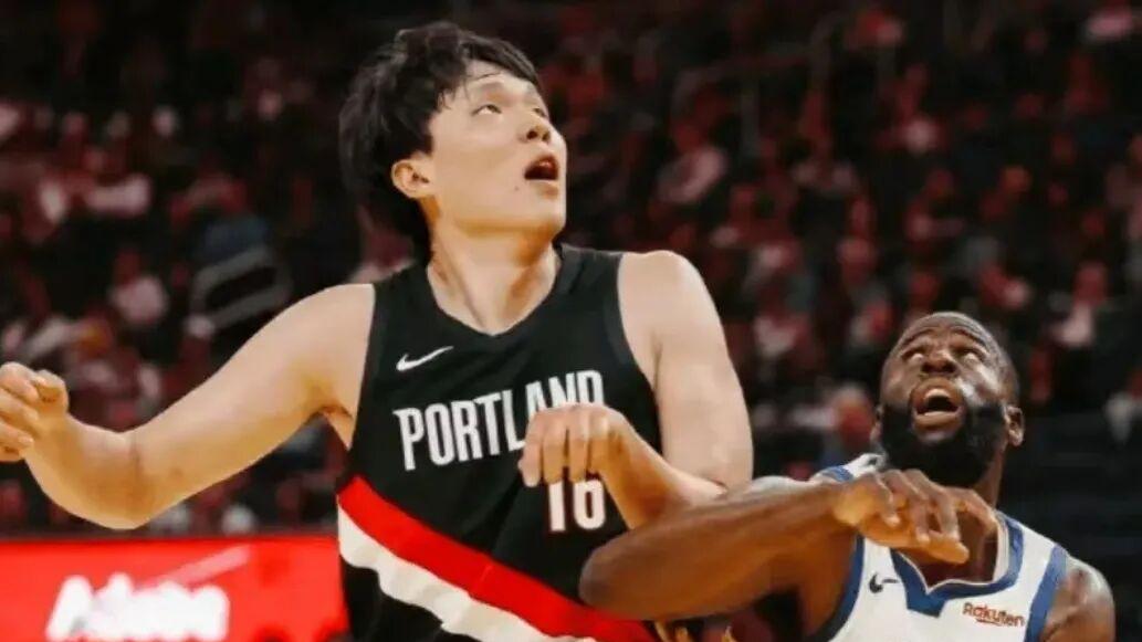 开拓者主帅点评杨瀚森，辽宁两将即将出国，上海场均10+6旧将加盟吉林