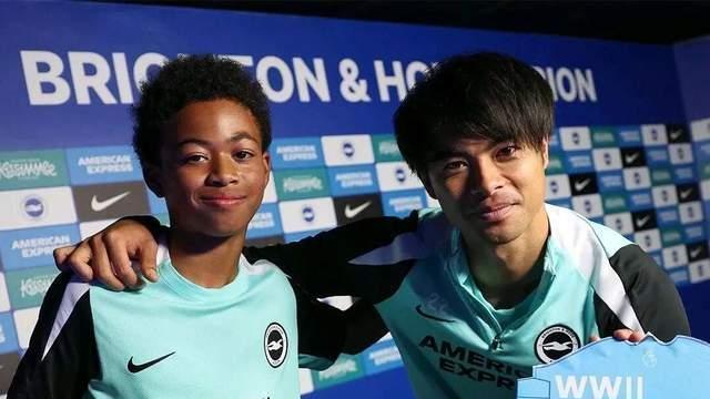 布莱顿“战犯卡片”事件：当足球纪念活动撞上历史伤疤