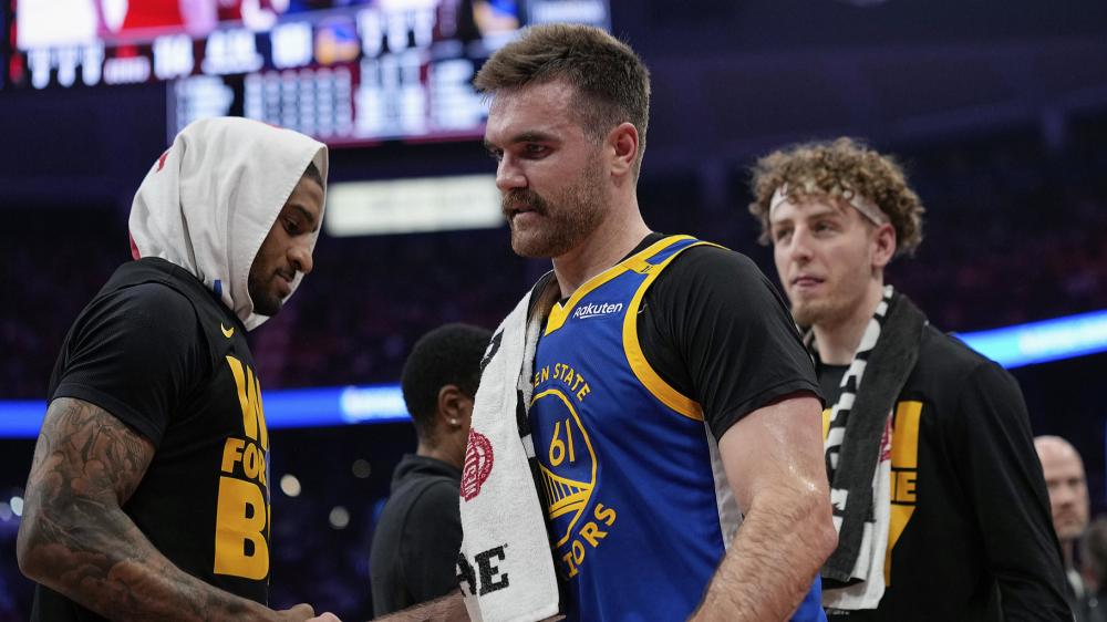 11人轮换+3人弃用！勇士终极轮换蓝图曝光，库明加换侧翼或中锋