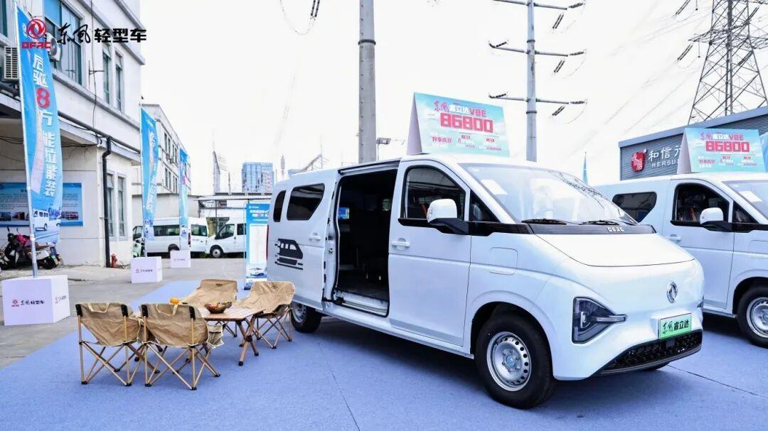 东风睿立达V8E明窗版 让城市物流迎来智慧革新