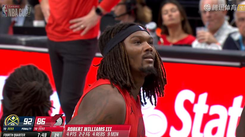 罚球绝杀！阿夫迪亚23+4+4，赛后约基奇快步退场，小杨冲进场内庆祝