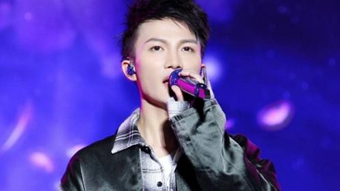 郎平现身周深拉斯维加斯演唱会 全家与周深合影氛围欢乐