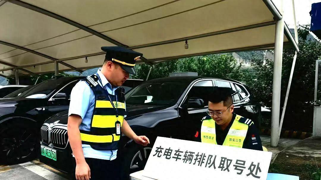 充电还是难题：1734.8万个充电桩，满足不了1400万辆新能源车