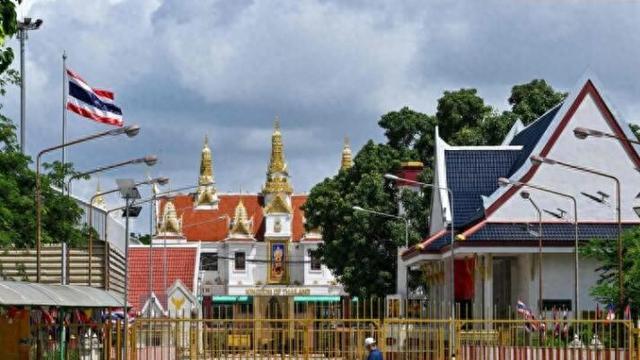 恩断义绝，泰国切断对柬能源供应，洪森撕破脸：佩通坦3月内下台