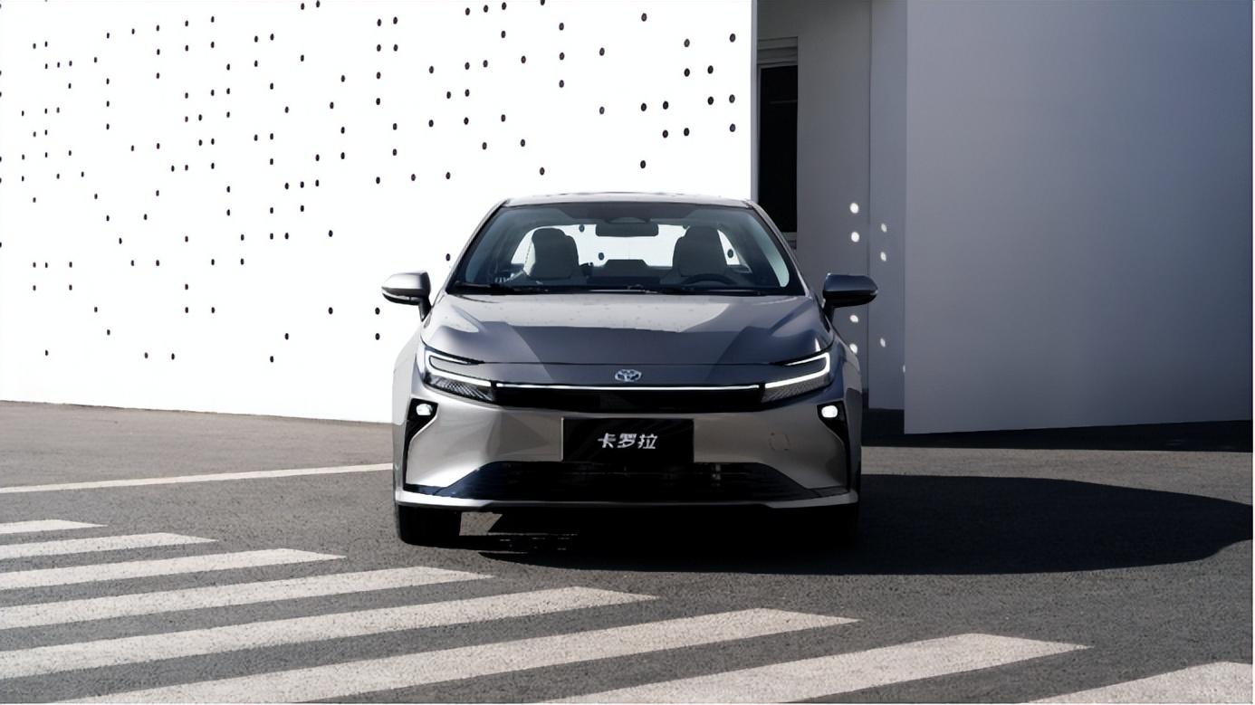 9.9万起售！全新智混卡罗拉焕新上市，开启品质出行新篇章