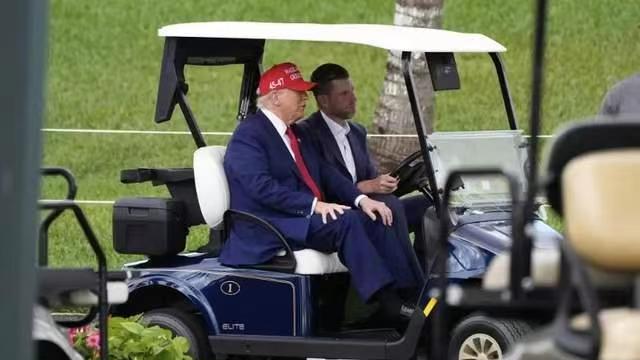 104%关税正式落地！中美或将斗得两败俱伤，最大赢家竟是老墨