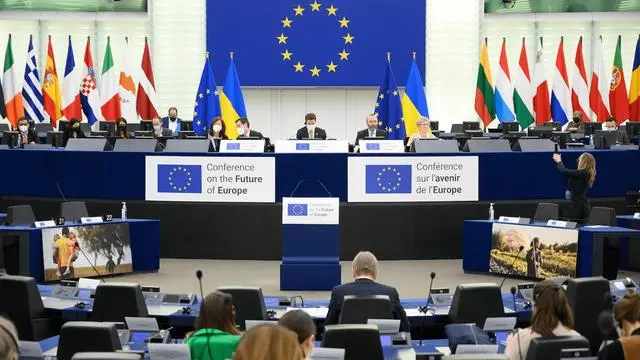 做美国的朋友是致命的”——基于杰弗里・萨克斯欧洲议会演讲的分析看法
