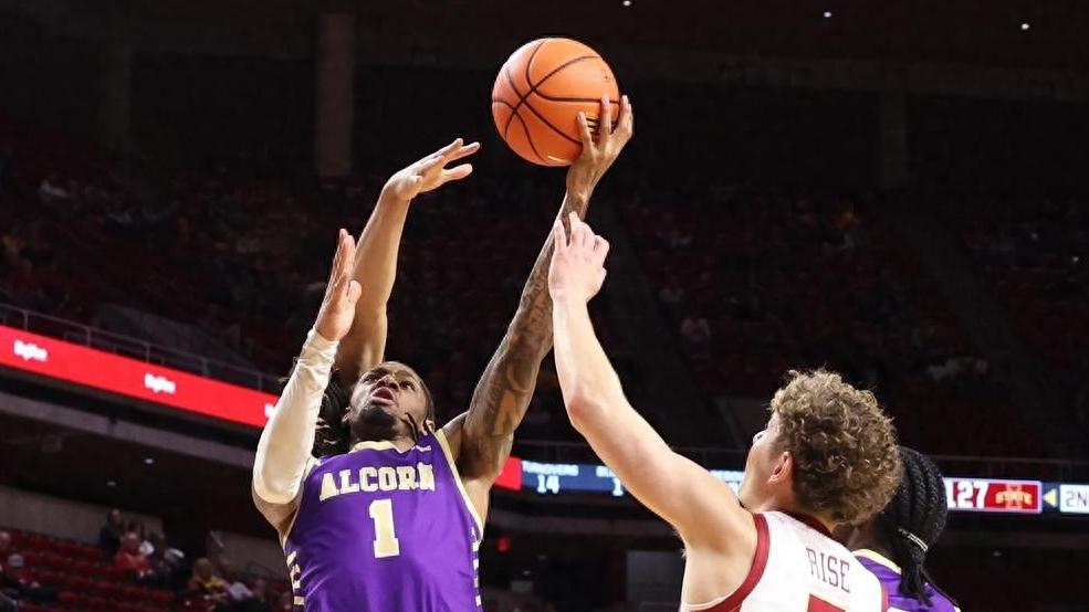 nba常规赛：湖人vs猛龙