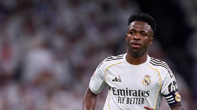 2025 年球员身价跌幅榜：福登领跑，罗德里与维尼修斯紧随其后