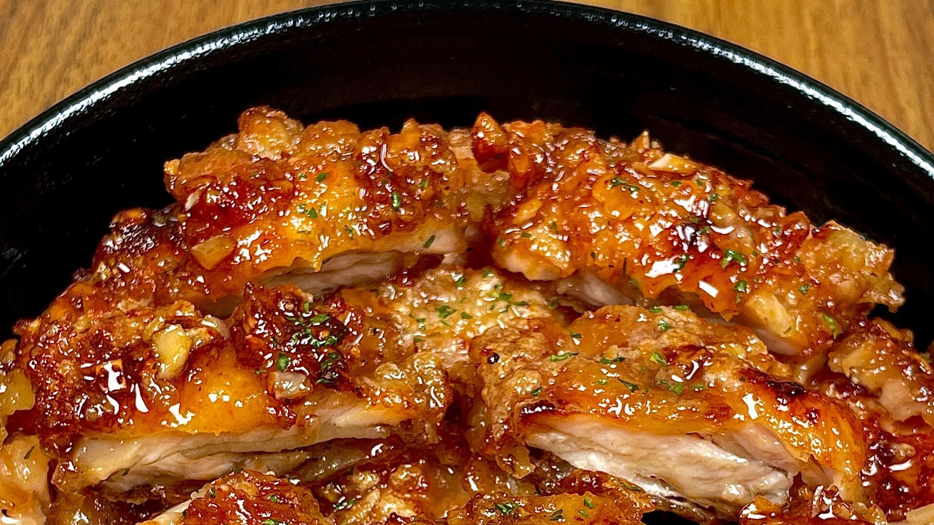 蜂蜜黄油脆皮鸡排：一口咬下，厨房秒变网红直播间！