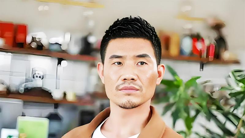 无知又无畏？因穿警服直播，嘎子哥谢孟伟被行政拘留