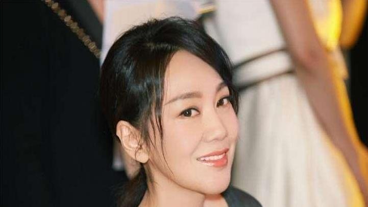 岁生日宴成认亲大会，杨幂人脉大公开！社交女王养成记，藏着这些秘密！
