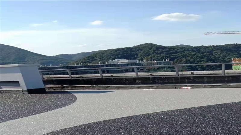 透水型地坪：海绵城市建设的 “地面吸水网