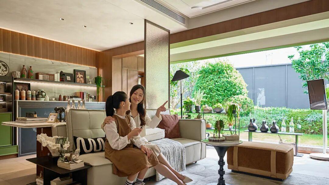 懂生活的广州菁英父母，开始把孩子的「起跑线」画在了家门口