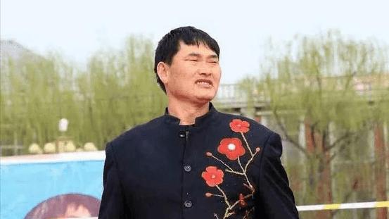 农家歌手大衣哥，经历了善恶的批判，悟出了生命的真谛