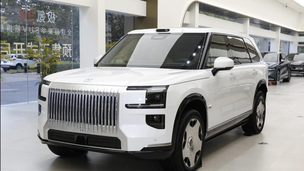 增程有500公里纯电续航，零跑D19把“增程”二字撕下来重写了