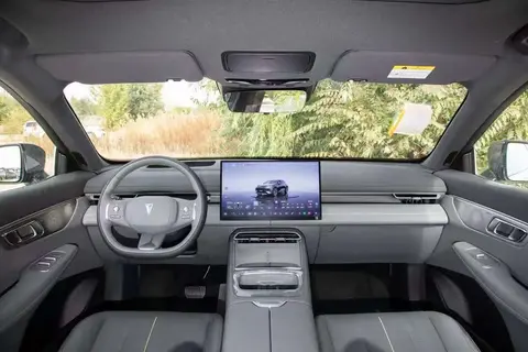 全新深蓝S07华为乾崑630长续航版：华为乾崑+长续航，价格真香！