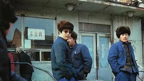 83年提干失败，未婚妻退婚，20年后在街头相遇