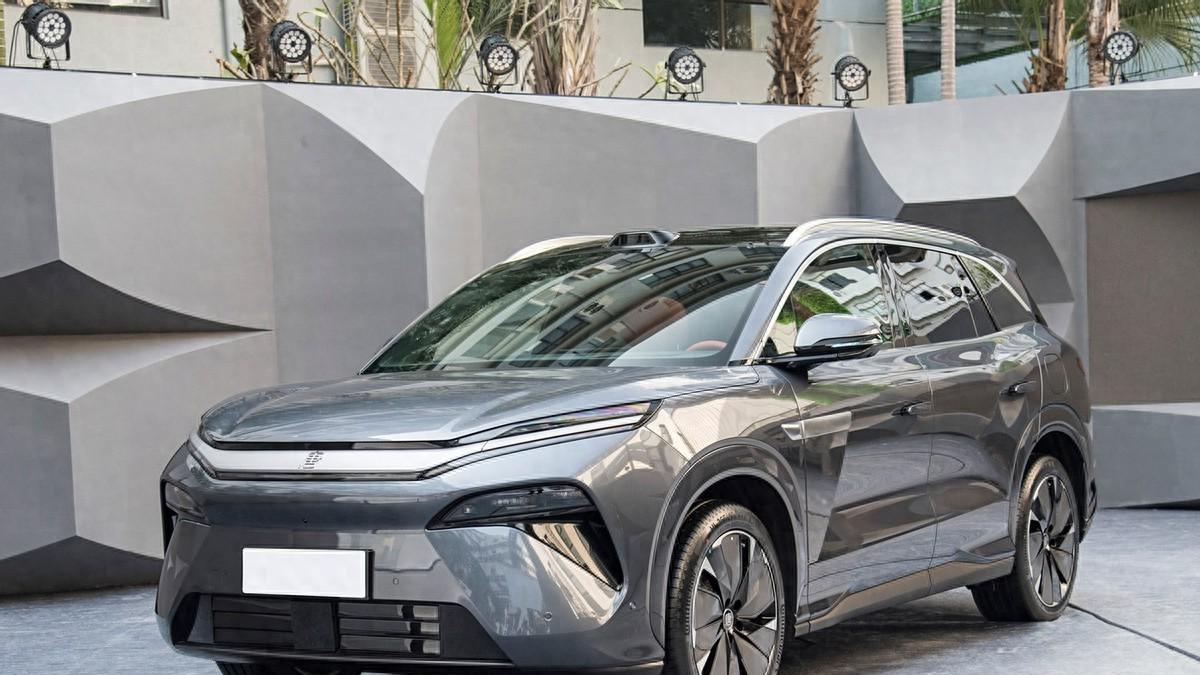 比亚迪唐L正式发布！前脸设计大变，马力超1100Ps，与唐同堂销售