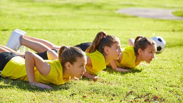 运动是孩子的“健脑神器”！别再只盯着书桌了