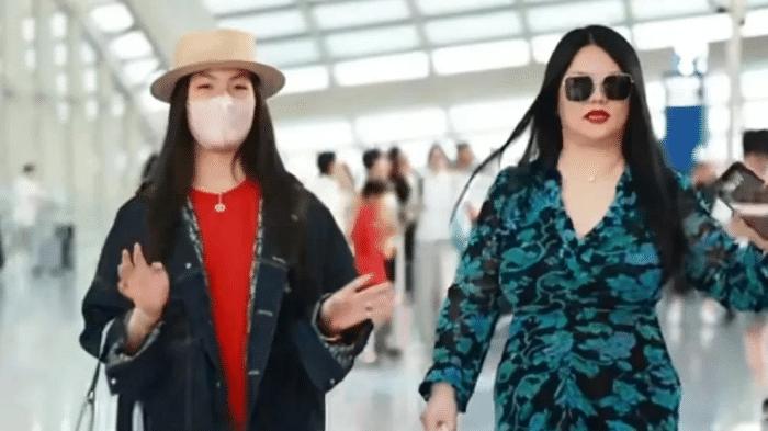 李湘王诗龄机场照曝光，这时尚感绝绝子！