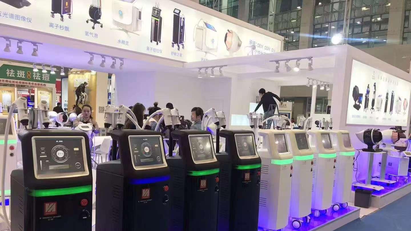 没想到美容院锁客这么简单，我50平小店月盈利20万