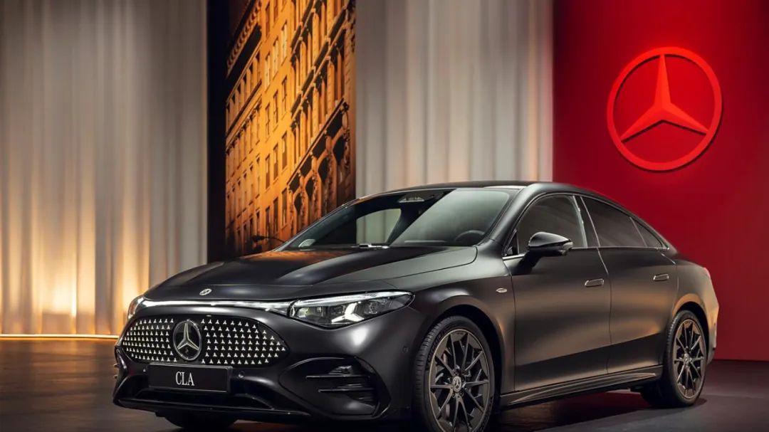 全新奔驰CLA首发亮相，奔驰史上最强产品攻势将要拉开帷幕？
