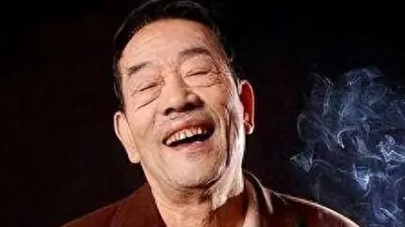 94岁杨少华老爷子