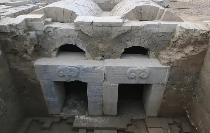 2018年济阳奇事：村民抽干水塘发现豪华汉墓，十七具遗骸为何沉眠水底？