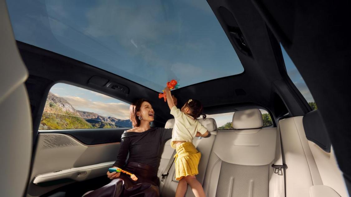 全系标配图灵AI智驾＋5C超充AI电池，小鹏汽车SUV人气双子星正式上市