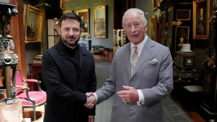 烽火连三月：大国博弈下的世界裂痕与挣扎