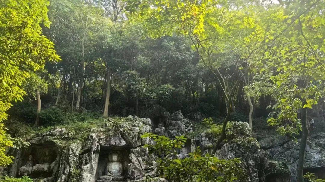 真实经历：两次落难他都被陌生老奶奶搭救，最后发现对方的真实身份是......