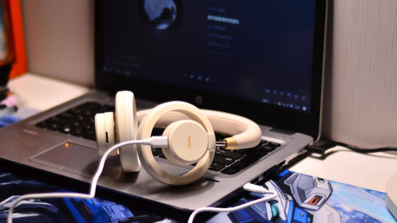 开放式头戴耳机，全天佩戴不闷耳，南卡Bolt发烧音质不伤耳