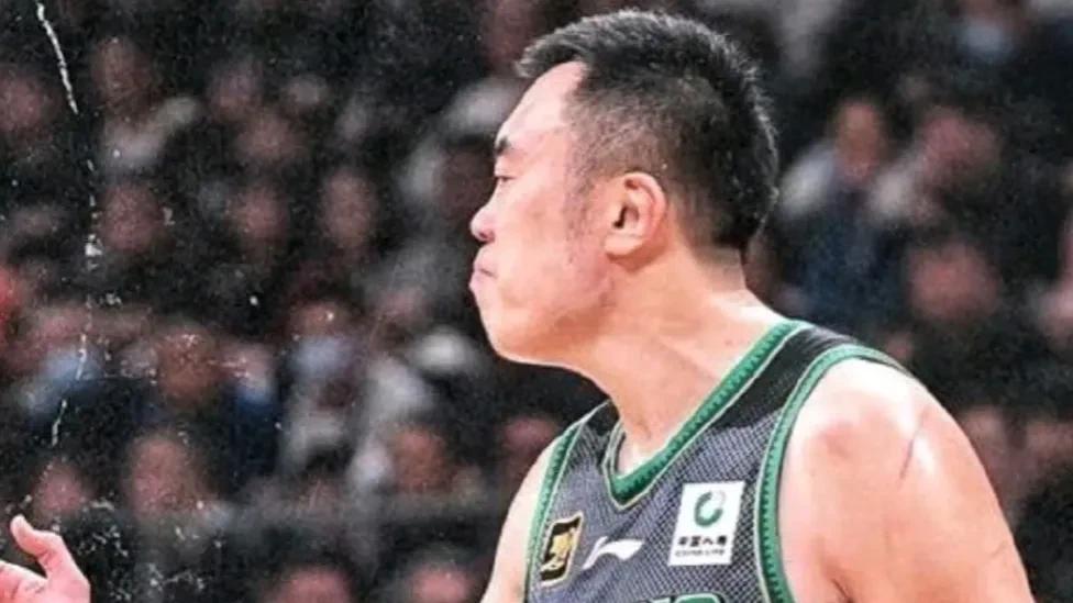 CBA季后赛：伤兵满营的新疆队如何应对强大的辽宁队？