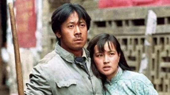 看到如今的刘晓庆，才明白为何陈国军会说：她是这辈子唯一爱的人