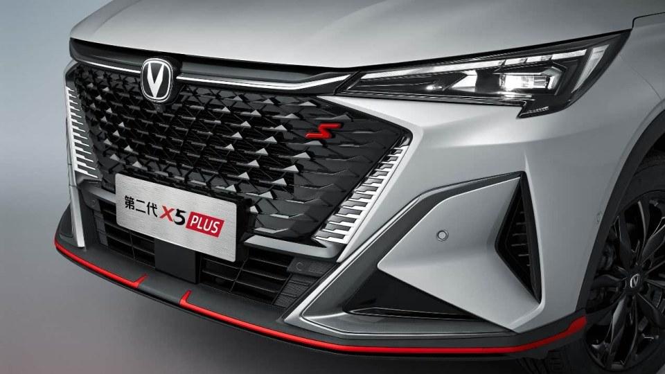 ?平民版“X5”，配30英寸三联屏，叠加三重礼仅售4万多，还要啥自行车？