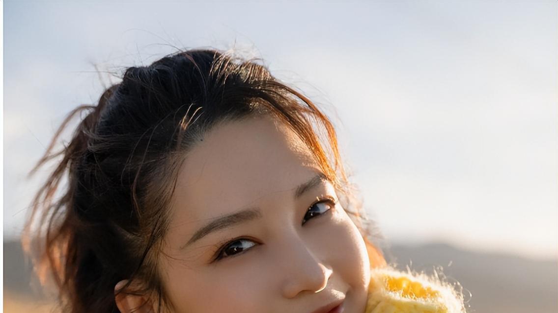 微博之夜区别对待！李沁座位边缘化愤然离场，连获奖感言都不让说
