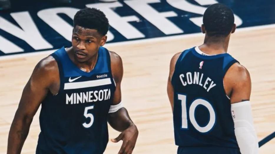 从42分狂胜到1-3濒临出局！森林狼双核离奇“隐身”，替补神兵也带不动