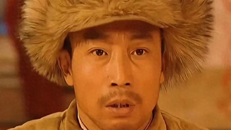 孙海英质疑《哪吒2》真实性，坚称耶稣复活才是事实。