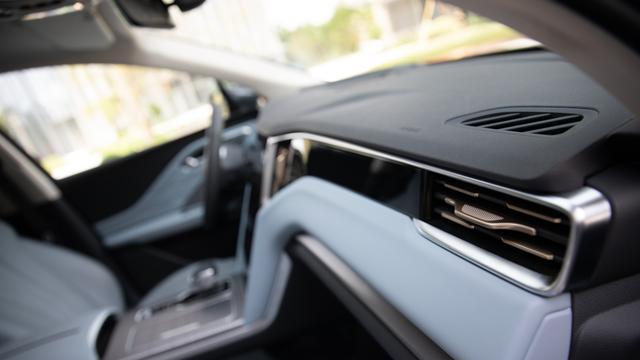 0.291Cd背后的技术真相：红旗HS7 PHEV如何用真实风阻改写混动规则