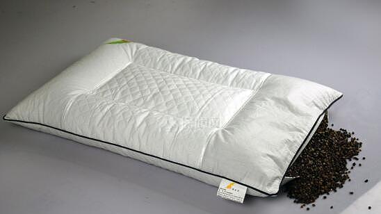 从 “头” 说起：中国人枕头的奇幻变迁史