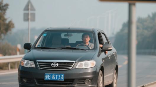 开车经过这些地方可得小心，逆行高发易出事！