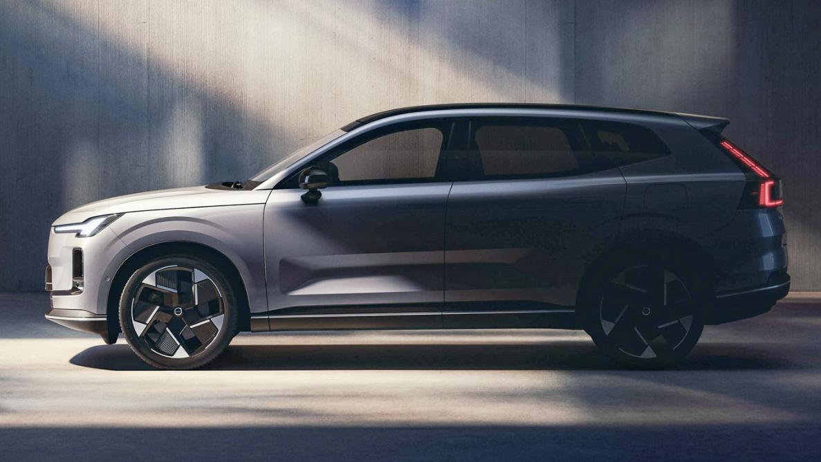 2025款沃尔沃XC70：豪华混动SUV的新选择