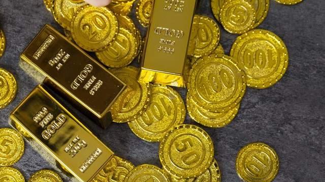 黄金暴涨VS房产保值：动荡时期如何守住你的钱袋子？